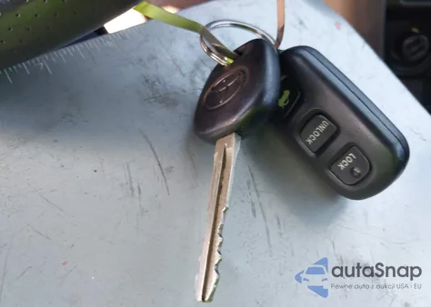 2003 Toyota Camry Solara Sle V6 from USA, damaged, VIN 2T1FF28P63C885529